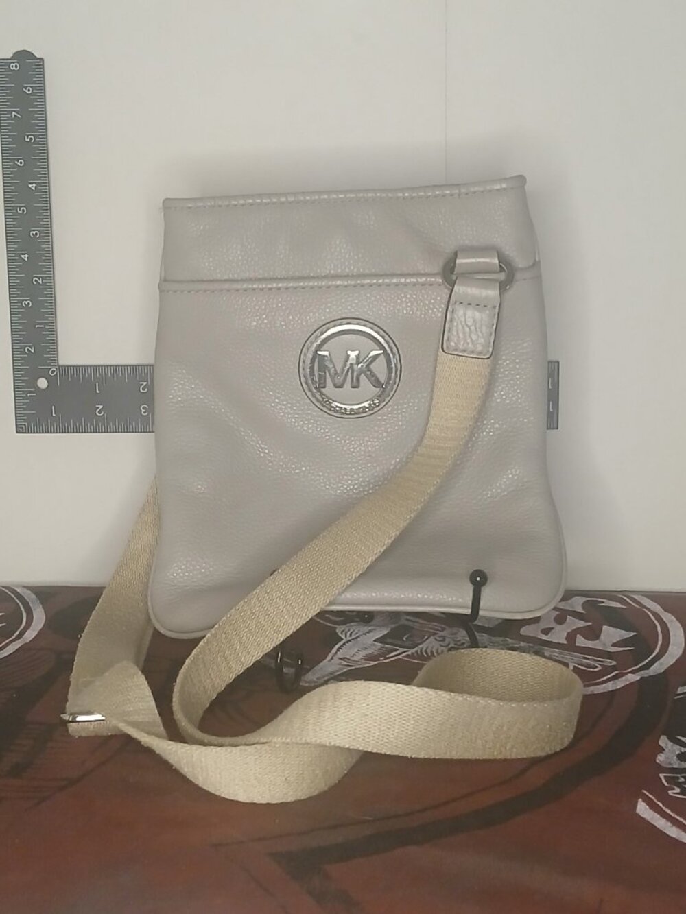 Michael Kors Fulton Pebbled Leather Shoulder Bag – Style 38S1YFTC1L